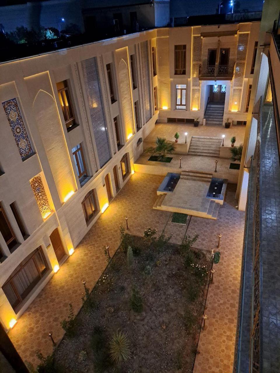 Caravan Plaza Inn Boutique Buchara Buitenkant foto