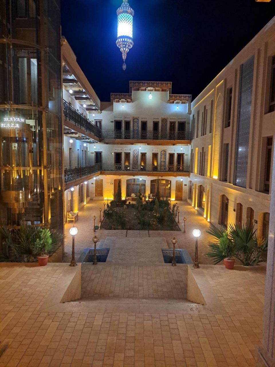 Caravan Plaza Inn Boutique Buchara Buitenkant foto
