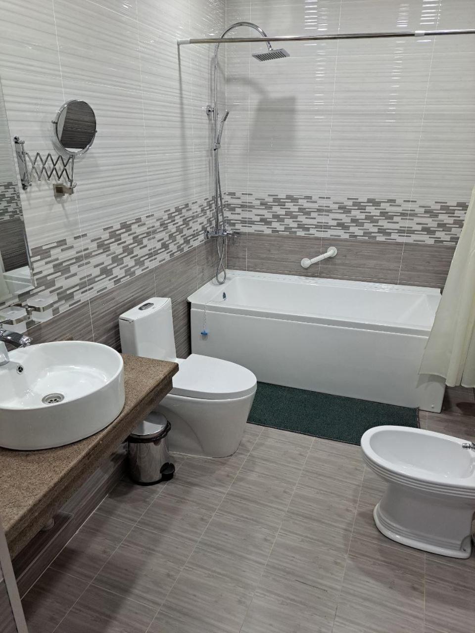 Caravan Plaza Inn Boutique Buchara Buitenkant foto