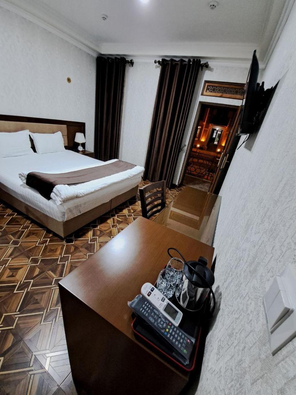 Caravan Plaza Inn Boutique Buchara Buitenkant foto