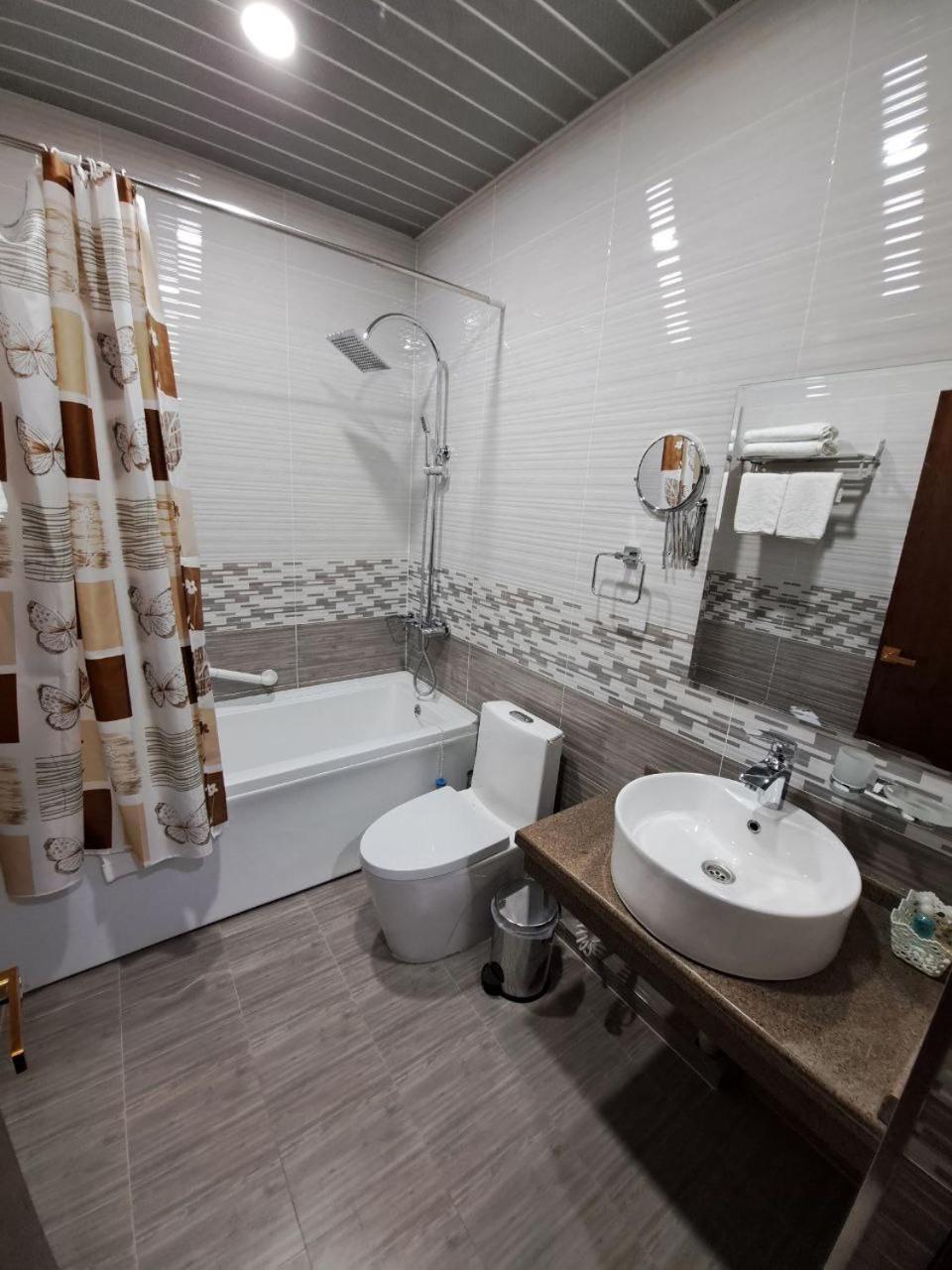 Caravan Plaza Inn Boutique Buchara Buitenkant foto